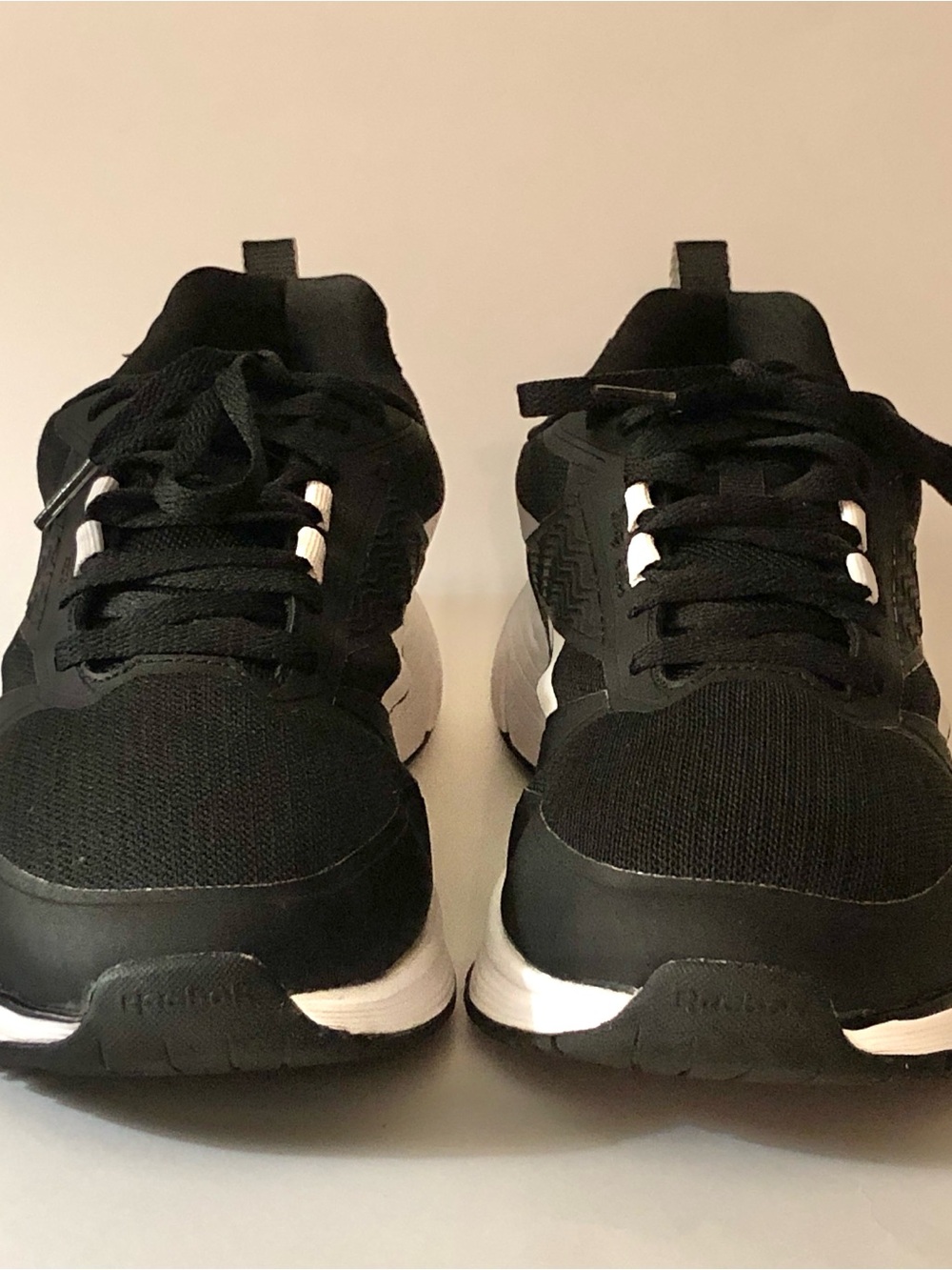 Reebok Black and White Men's Athletic Trainers, Size 10